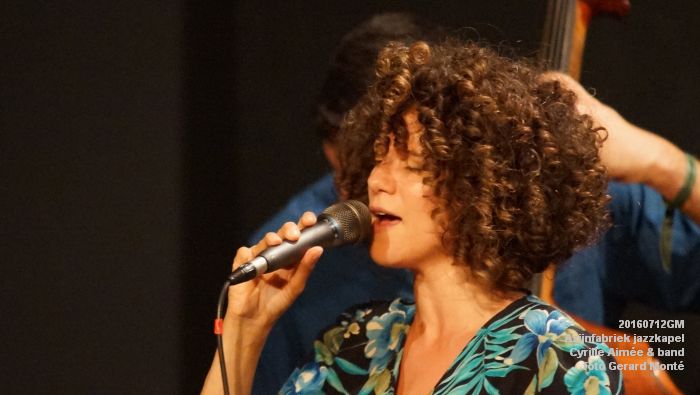 gDSC05751- Azijnfabriek jazzkapel - Cyrille Aimee & band - 12juli2016 - foto GerardMontE web