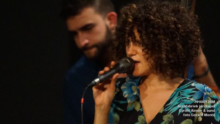 gDSC05760- Azijnfabriek jazzkapel - Cyrille Aimee & band - 12juli2016 - foto GerardMontE web