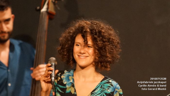 gDSC05784- Azijnfabriek jazzkapel - Cyrille Aimee & band - 12juli2016 - foto GerardMontE web