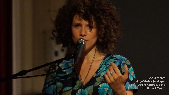 gDSC05827- Azijnfabriek jazzkapel - Cyrille Aimee & band - 12juli2016 - foto GerardMontE web