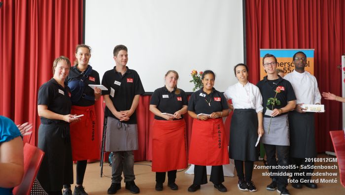 fDSC01289- Zomerschool55+ SaSdenbosch - slotmiddag met modeshow - 12aug2016 -  foto GerardMontE web