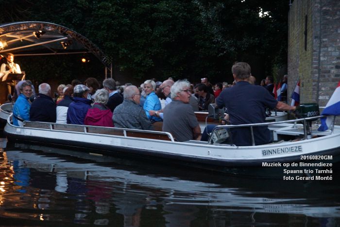 eDSC00159- Muziek op de Binnendieze -  Spaans trio Tamha - 20augustusi2016 -  foto GerardMontE web