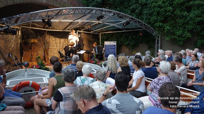 fDSC08224- Muziek op de Binnendieze -  Toeac plus trompet - 27augustusi2016 -  foto GerardMontE web