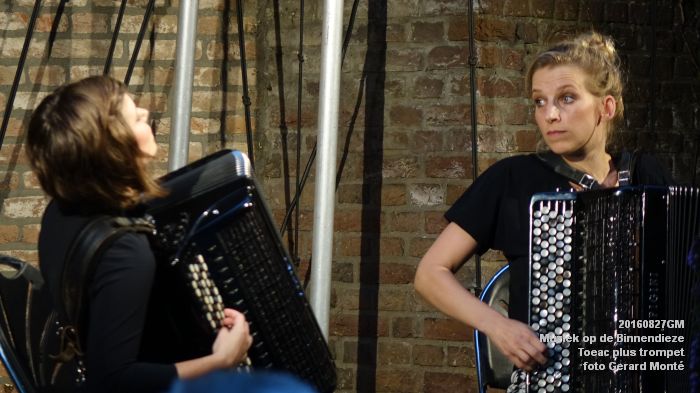 fDSC08265- Muziek op de Binnendieze -  Toeac plus trompet - 27augustusi2016 -  foto GerardMontE web