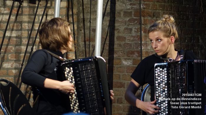 fDSC08266- Muziek op de Binnendieze -  Toeac plus trompet - 27augustusi2016 -  foto GerardMontE web