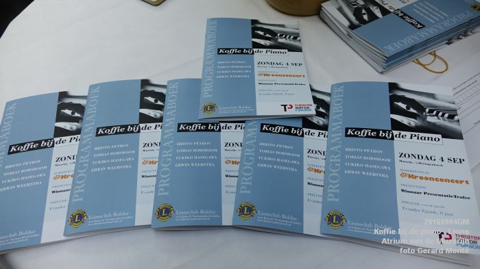 DSC08380- Koffie bij de piano - Lions club - Atrium van de Muzerije - 4september2016 -  foto GerardMontE web