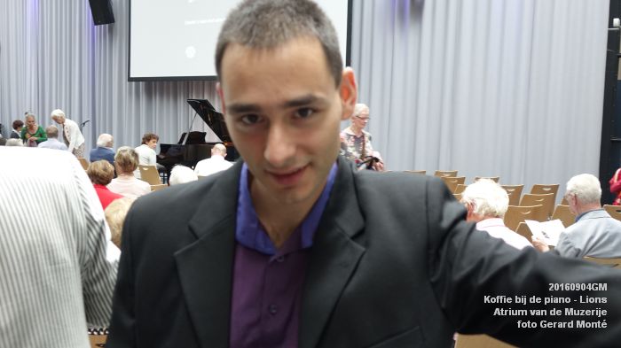 DSC08407- Koffie bij de piano - Lions club - Atrium van de Muzerije - 4september2016 -  foto GerardMontE web