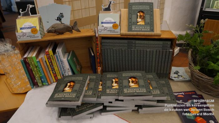 DSC04023- Puntneuzen en kersenpitten - verhalen en recepten uit de keuken van Jeroen Bosch - 16september2016 -  foto GerardMontE web