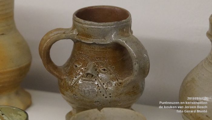 DSC04073- Puntneuzen en kersenpitten - verhalen en recepten uit de keuken van Jeroen Bosch - 16september2016 -  foto GerardMontE web