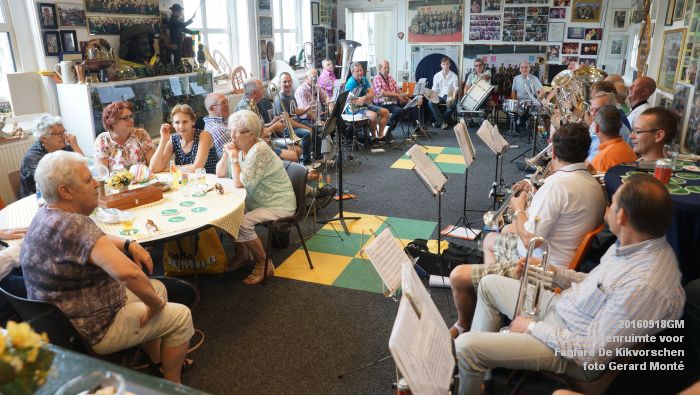 DSC00269- Nieuwe oefenruimte voor de Komische Folkloristische Fanfare De Kikvorschen 28-8 - 18september2016 -  foto GerardMontE web