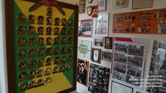 DSC00301- Nieuwe oefenruimte voor de Komische Folkloristische Fanfare De Kikvorschen 28-8 - 18september2016 -  foto GerardMontE web