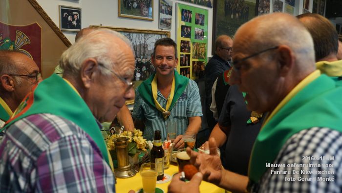 DSC04588- Nieuwe oefenruimte voor de Komische Folkloristische Fanfare De Kikvorschen - 18september2016 -  foto GerardMontE web