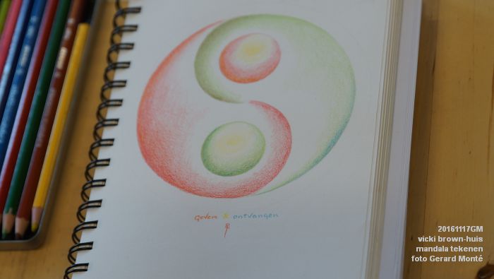 eDSC04892- vicki brown-huis - mandala tekenen - 17november2016 - foto GerardMontE web
