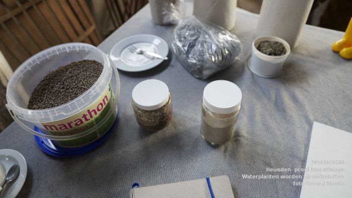 DSC01485- Heusden - praktijkproef bioraffinage - Waterplanten worden duurzame -grond-stoffen.- 26oktober2016 - foto GerardMontE web