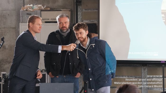 DSC01517- Heusden - praktijkproef bioraffinage - Waterplanten worden duurzame -grond-stoffen.- 26oktober2016 - foto GerardMontE web