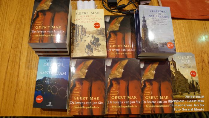 DSC04044- biebplein Geert Mak over De levens van Jan Six - 10november2016 - foto Gerard MontE web