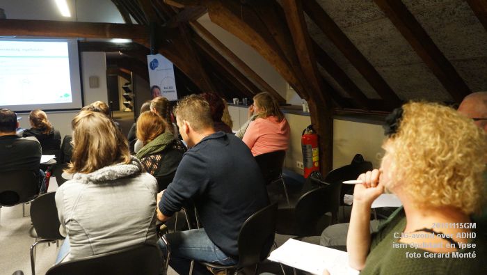DSC04694- bieb bovenkamer CJG-avond over ADHD ism Opdidakt en Ypse - 14november2016 - foto GerardMontE web