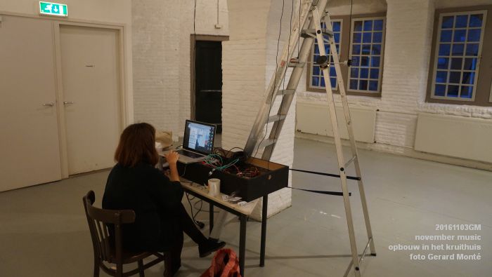 DSC02934- november music - opbouw in het kruithuis - 3november2016 - foto GerardMontE web