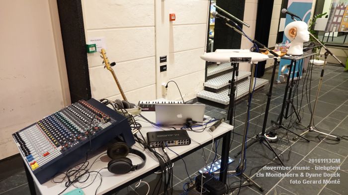 DSC09149- november music biebplein - Els Mondelaers en  Dyane Donck - 13november2016 - foto GerardMontE web