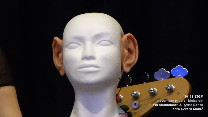 DSC09194- november music biebplein - Els Mondelaers en  Dyane Donck - 13november2016 - foto GerardMontE web
