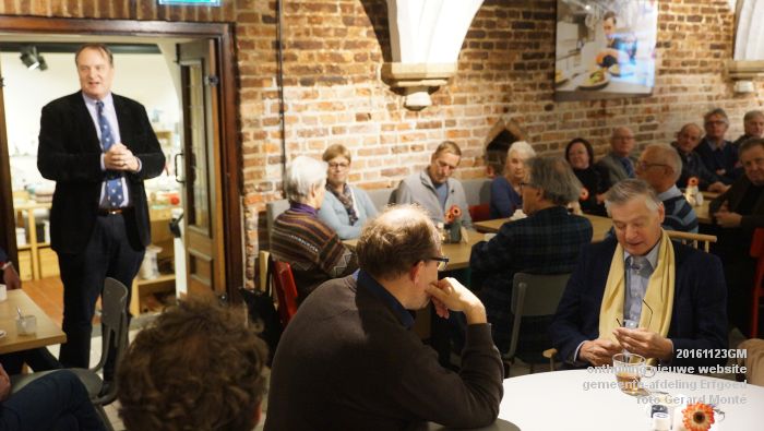 DSC09868- onthulling nieuwe website gemeente-afdeling Erfgoed - 23november2016 - foto GerardMontE