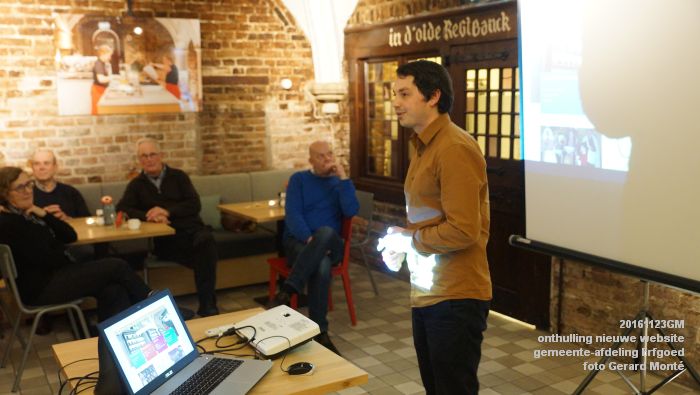 DSC09882- onthulling nieuwe website gemeente-afdeling Erfgoed - 23november2016 - foto GerardMontE