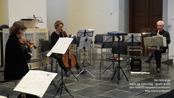 DSC06830- bach op zaterdag - grote kerk kerkpleintje den bosch nieuwjaarsconcert - 14januari2017 - foto GerardMontE web