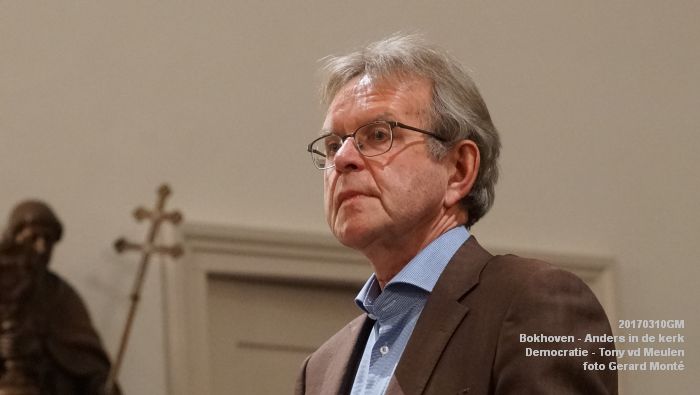 DSC08484- Bokhoven - Anders in de kerk - jaarthema Democratie - lezing Tony van der Meulen - 10maart2017 - foto GerardMontE  web
