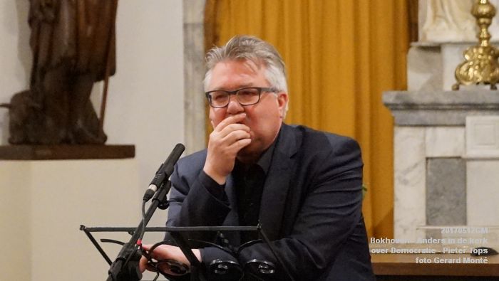 eDSC07308- Bokhoven - Anders in de kerk - jaarthema Democratie - Pieter Tops  - 12mei2017 - foto GerardMontE web
