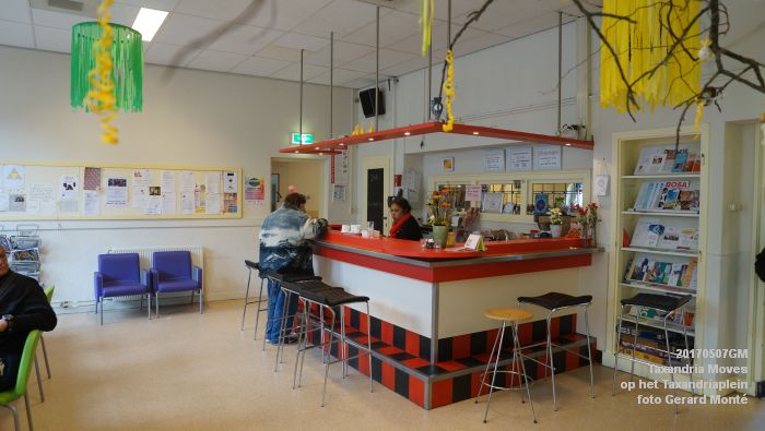 DSC06695- Zondagmiddag in Den Bosch - Taxandria Moves op het Taxandriaplein - 7meil2017 - foto GerardMontE web