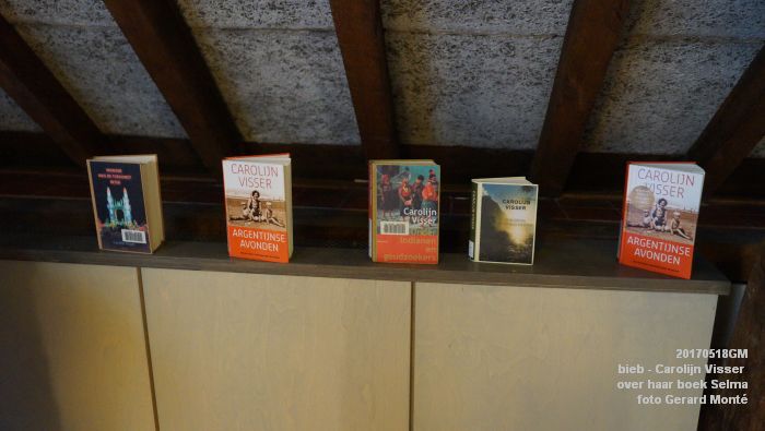 DSC08000-DSC08527- bieb - Carolijn Visser over haar boek Selma - 18mei2017 - foto GerardMontE web