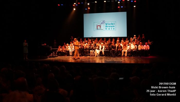 DSC07700- Jubileumviering van het 25-jarig Vicki Brown-huis - koren ThadP - 13mei2017 - foto GerardMontE web DSC07700- Jubileumviering van het 25-jarig Vicki Brown-huis - koren ThadP - 13mei2017 - foto GerardMontE web
