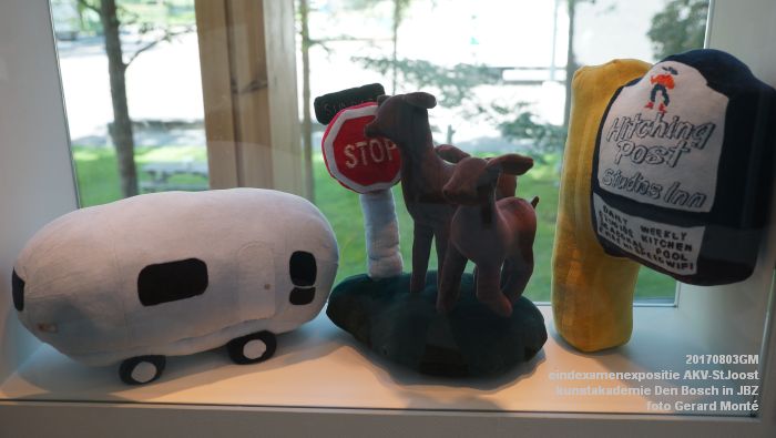DSC00896- eindexamenexpositie kunstakademie AKV-StJoost Den Bosch in JBZ - 3aug2017 - foto GerardMontE web