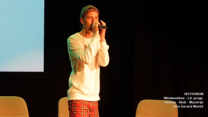 FDSC06364-  Literair programma Wimboektoe - Heinen Bieb Muzerije - 9nov2017 - foto GerardMontE web