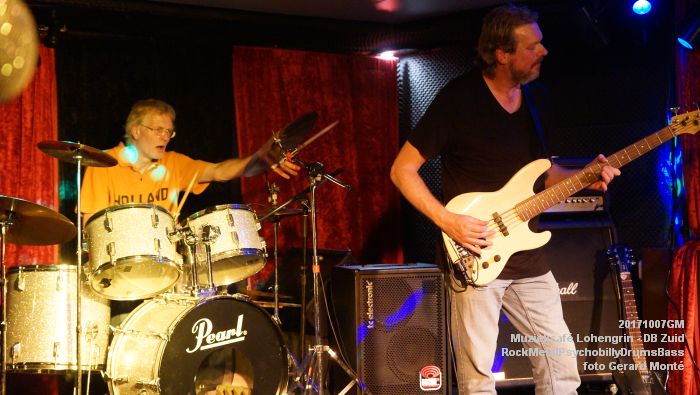 DSC01163- Muziekcafe Lohengrin - RockMetalPsychobillyDrumsBass  - 7oktober2017 - foto GerardMontE web