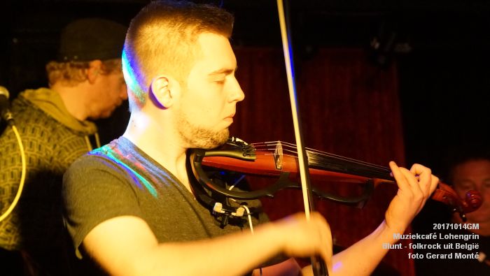 DSC02643- Muziekcafe Lohengrin - Blunt - folk rock - 14oktober2017 - foto GerardMontE web
