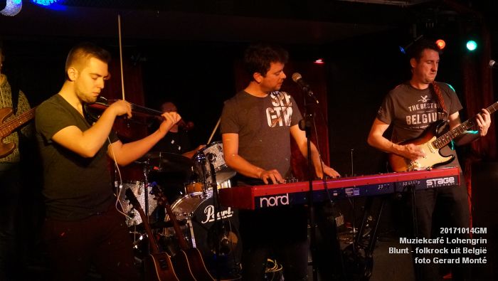 DSC02652- Muziekcafe Lohengrin - Blunt - folk rock - 14oktober2017 - foto GerardMontE web