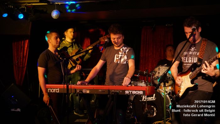 DSC02664- Muziekcafe Lohengrin - Blunt - folk rock - 14oktober2017 - foto GerardMontE web