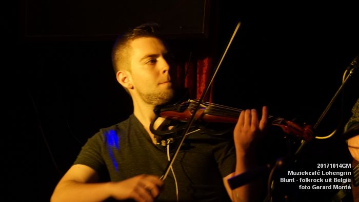 DSC02673- Muziekcafe Lohengrin - Blunt - folk rock - 14oktober2017 - foto GerardMontE web