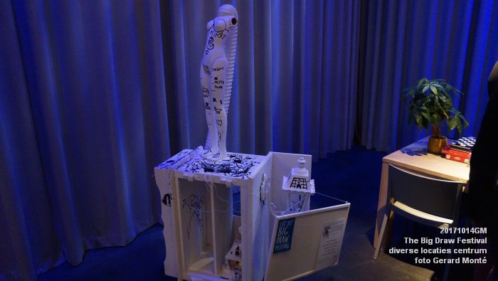 DSC02344- The Big Draw Festival - diverse locaties - 14oktober2017 - foto GerardMontE web