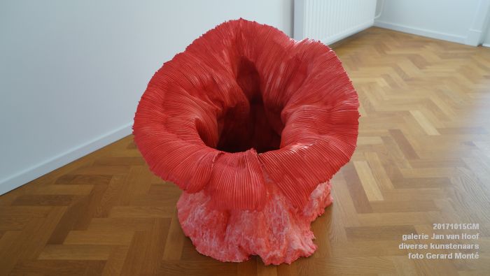 DSC02923- galerie Jan van Hoof - Fang Mij - Sarah van der Pols - Simone van Bakel  - 15oktober2017 - foto GerardMontE web