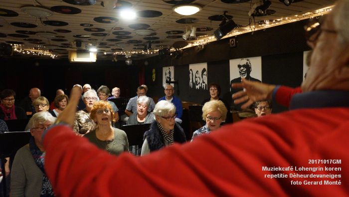 k1DSC03155- Muziekcafe Lohengrin - repetitie van De-heurdevaneiges - 17oktober2017 - foto GerardMontE web