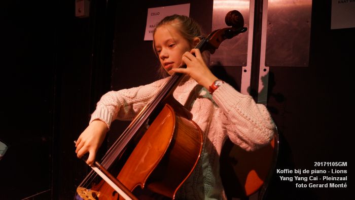 DSC05743- Koffie bij de piano - Yang Yang Cai - Long Long Cheung - Kaat van Steekelenburg - Pleinzaal - 5nov2017 - foto GerardMontE web
