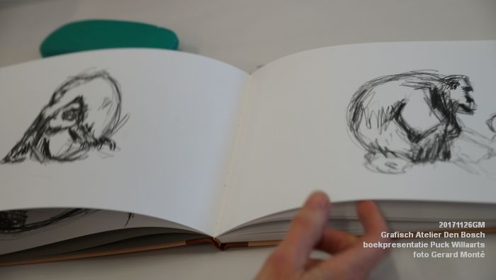 DSC08965- Grafisch Atelier Den Bosch - boekpresentatie tekeningen Puck Willaarts - 26nov2017 - foto GerardMontE web
