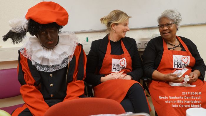 eDSC00081- Resto Vanharte Pompoendag Boschveld - SoS Kringloopwinkel - Hambaken - Kruiskamp - 4dec2017 - foto GerardMontE web eDSC00081- Resto Vanharte Pompoendag Boschveld - SoS Kringloopwinkel - Hambaken - Kruiskamp - 4dec2017 - foto GerardMontE web
