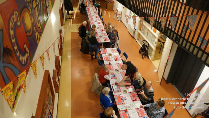 eDSC00095- Resto Vanharte Pompoendag Boschveld - SoS Kringloopwinkel - Hambaken - Kruiskamp - 4dec2017 - foto GerardMontE web eDSC00095- Resto Vanharte Pompoendag Boschveld - SoS Kringloopwinkel - Hambaken - Kruiskamp - 4dec2017 - foto GerardMontE web