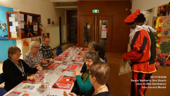 eDSC00097- Resto Vanharte Pompoendag Boschveld - SoS Kringloopwinkel - Hambaken - Kruiskamp - 4dec2017 - foto GerardMontE web eDSC00097- Resto Vanharte Pompoendag Boschveld - SoS Kringloopwinkel - Hambaken - Kruiskamp - 4dec2017 - foto GerardMontE web