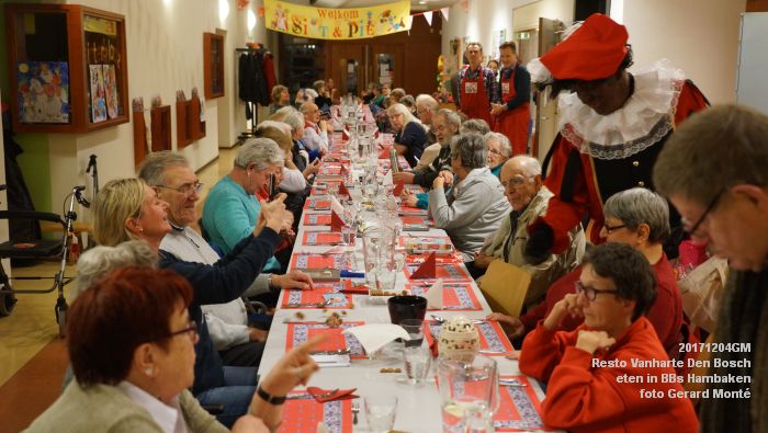 eDSC00101- Resto Vanharte Pompoendag Boschveld - SoS Kringloopwinkel - Hambaken - Kruiskamp - 4dec2017 - foto GerardMontE web eDSC00101- Resto Vanharte Pompoendag Boschveld - SoS Kringloopwinkel - Hambaken - Kruiskamp - 4dec2017 - foto GerardMontE web