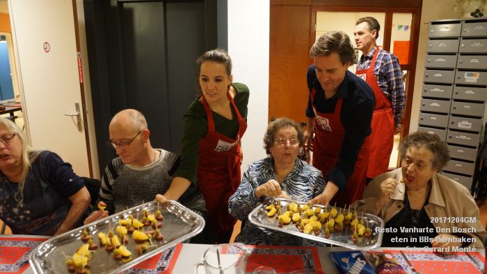 eDSC00130- Resto Vanharte Pompoendag Boschveld - SoS Kringloopwinkel - Hambaken - Kruiskamp - 4dec2017 - foto GerardMontE web eDSC00130- Resto Vanharte Pompoendag Boschveld - SoS Kringloopwinkel - Hambaken - Kruiskamp - 4dec2017 - foto GerardMontE web