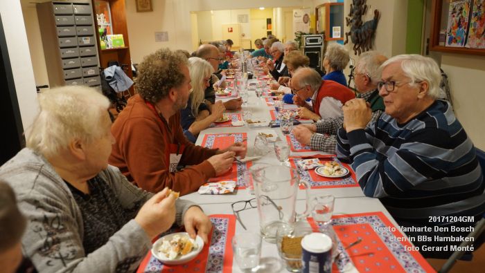eDSC00168- Resto Vanharte Pompoendag Boschveld - SoS Kringloopwinkel - Hambaken - Kruiskamp - 4dec2017 - foto GerardMontE web eDSC00168- Resto Vanharte Pompoendag Boschveld - SoS Kringloopwinkel - Hambaken - Kruiskamp - 4dec2017 - foto GerardMontE web